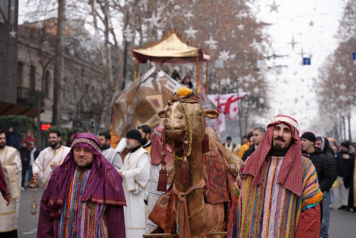 ალილო