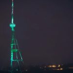 თბილისის სატელევიზიო ანძა ზურმუხტისფრად განათდა, რაც საშვილოსნოს ყელის კიბოს შესახებ ცნობიერების ამაღლების საერთაშორისო