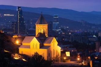 ეკლესია თბილისში — თბილისი, საქართველო