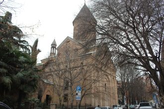 ეკლესია თბილისში — თბილისი, საქართველო
